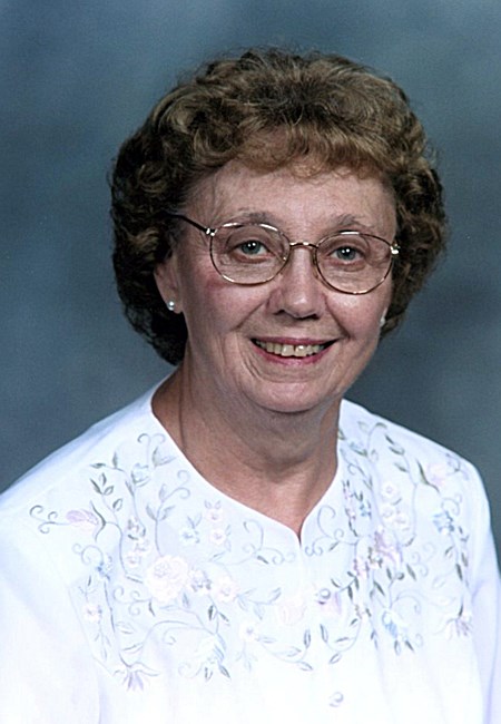 Obituario de Joan M. Boyer