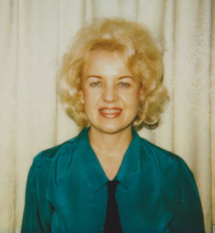 Obituary of Anna Scott