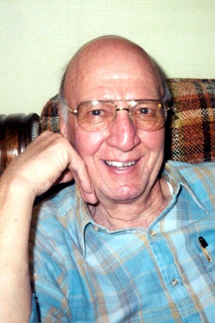 Obituary of Ralph Warren Crum