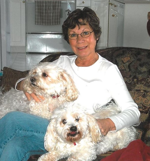 Obituary of Donna Lee MacMillan