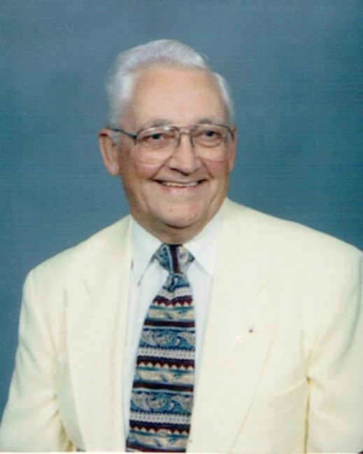 Obituary of Robert L. Hollenberg