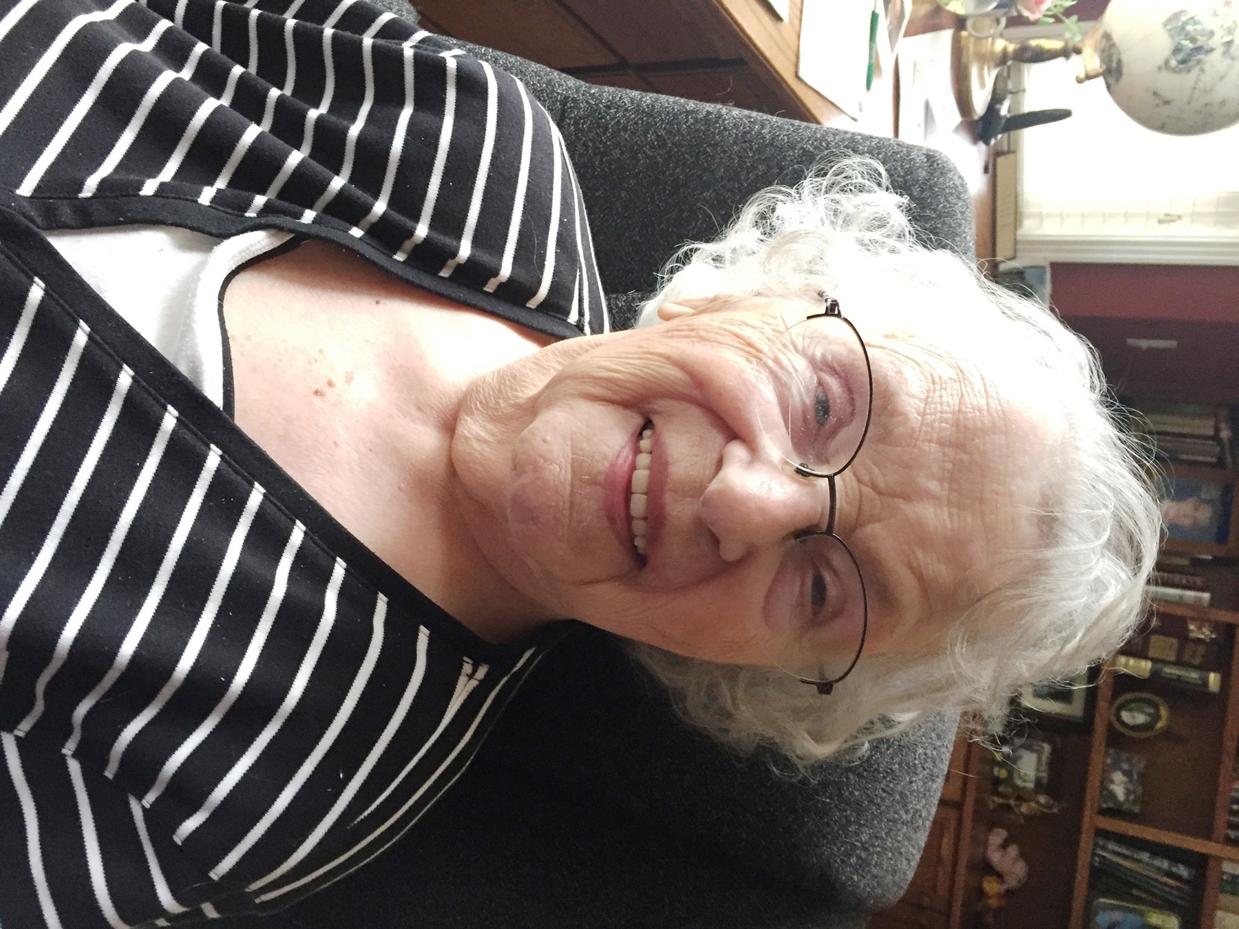 Obituary of Helen Giesbrecht