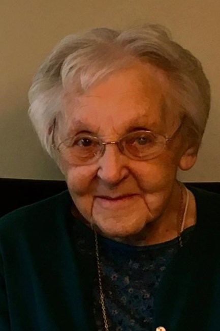 Obituary of Lucille T. Winslow