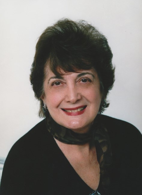 Obituario de Lillian Bruccoleri