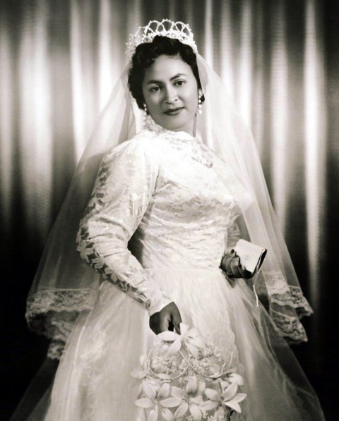 Obituary of Consuelo P. Navarro