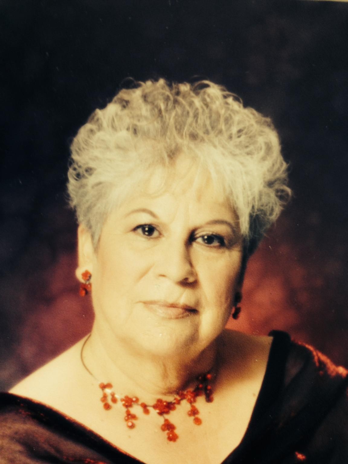 Obituary of Olga Macias