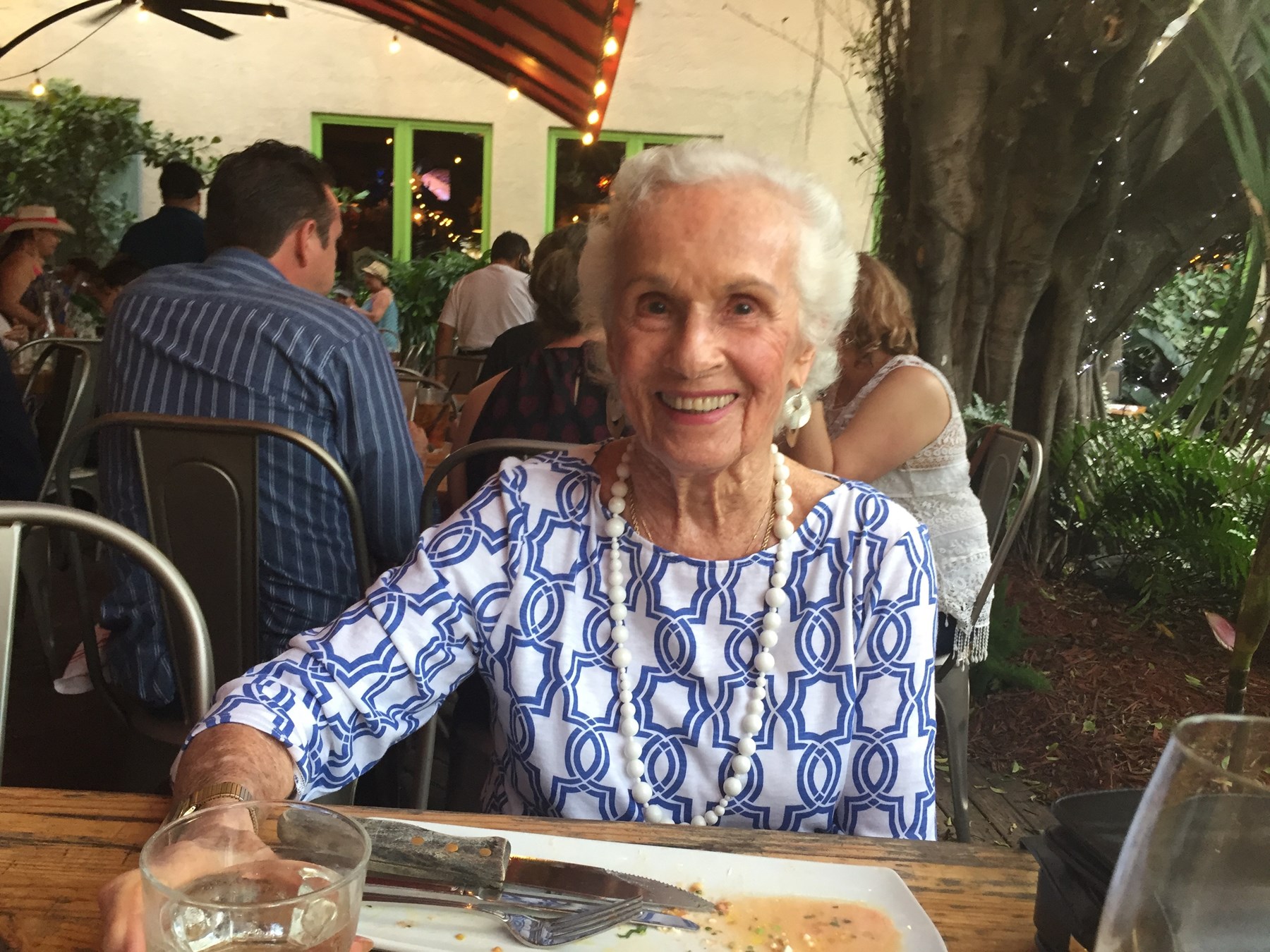 Obituary of Toni Lyn Bogle