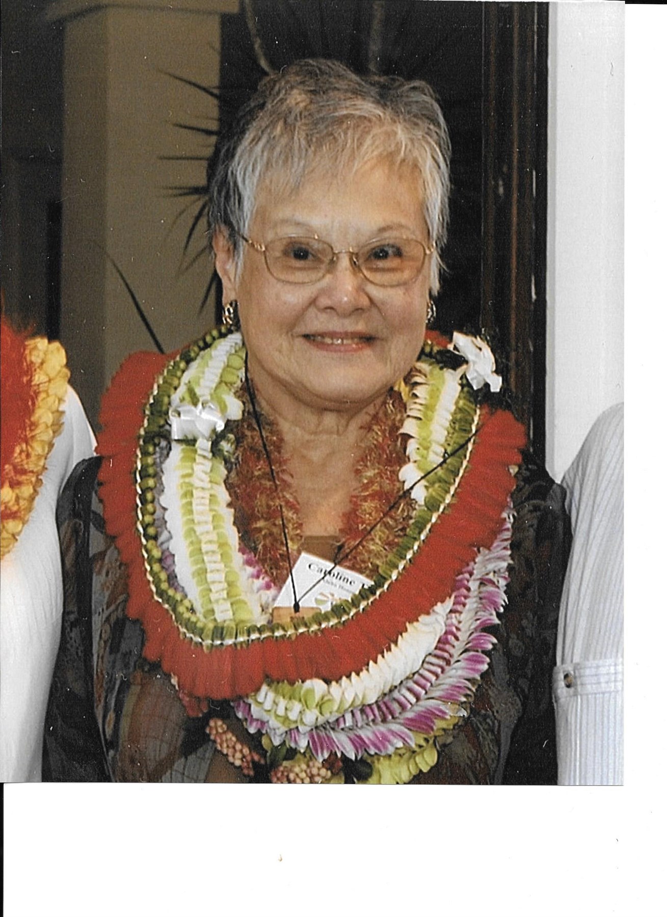 Obituario de Caroline Kwai Yin Tom