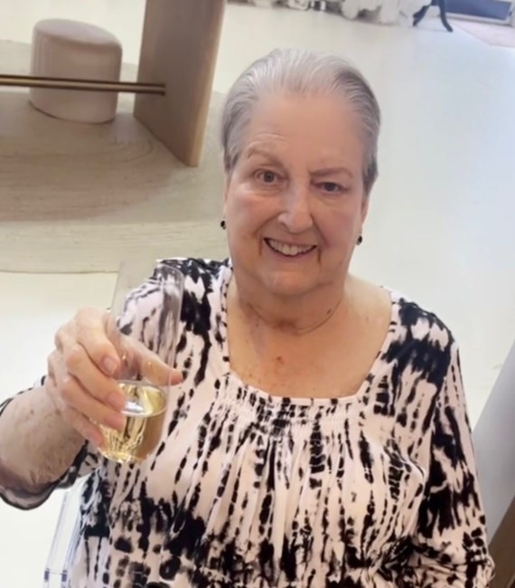 Obituary of Mary Helen Armstrong