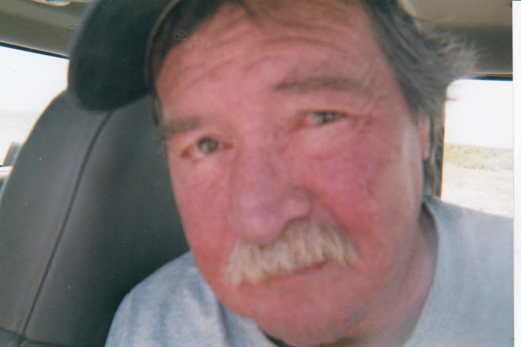 Obituary of Mr.  Larry R. Locke