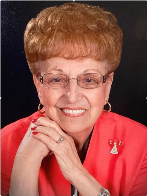 Obituary of Antoinette Marie Hoch