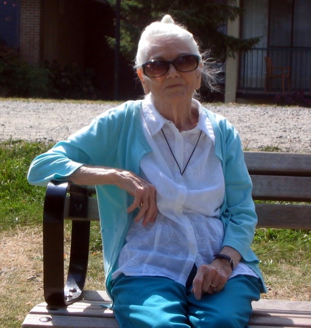 Obituary of Marjorie Edith Hopson