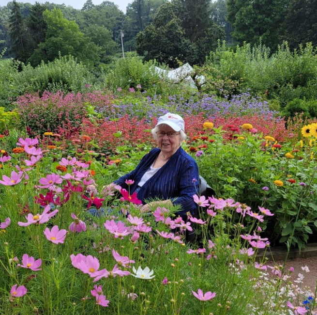 Obituary of Ruth E Carrozza