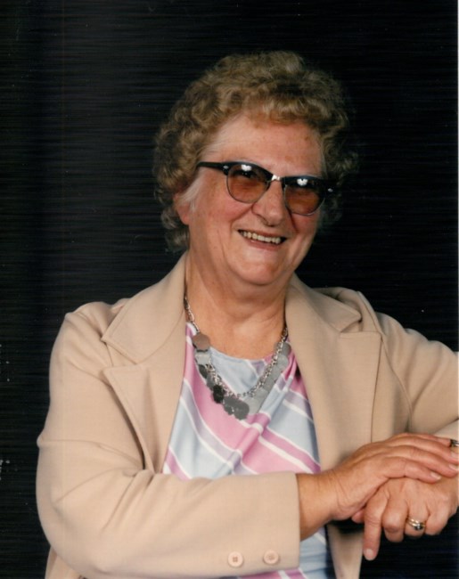 Obituary of Helen Elizabeth Swett