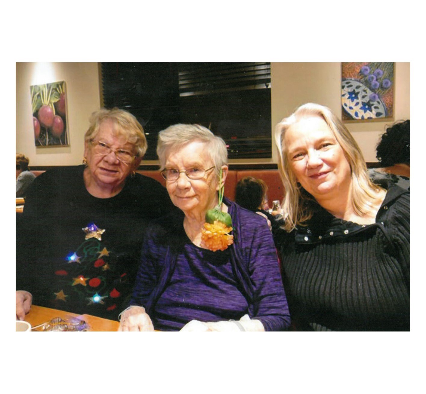 Obituario de Vivian Violet Russell (nee Jones)