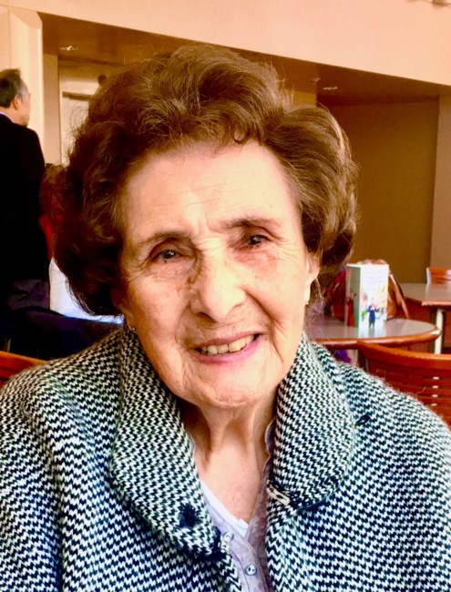 Obituary of Ms. Clara Luz Munoz