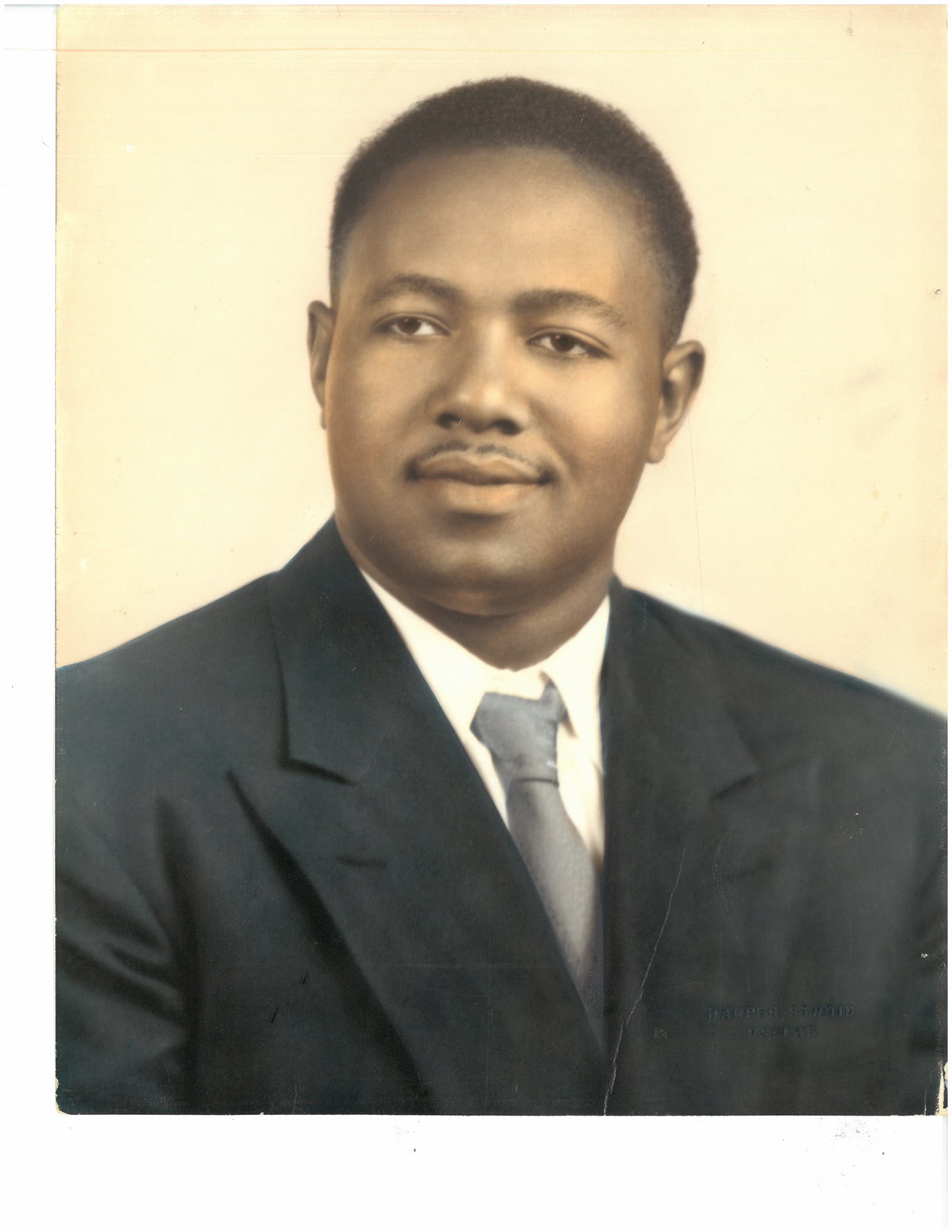 Obituary of Roy Willis Naulls