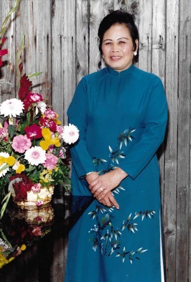 Obituary of Hue Thi Tran