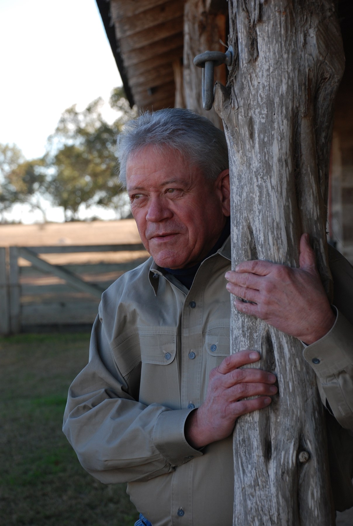 Obituary of Mike Francis Hutton