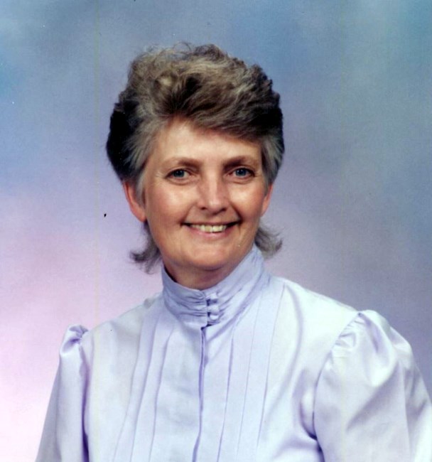 Obituary of Yvonne Elizabeth Ogden