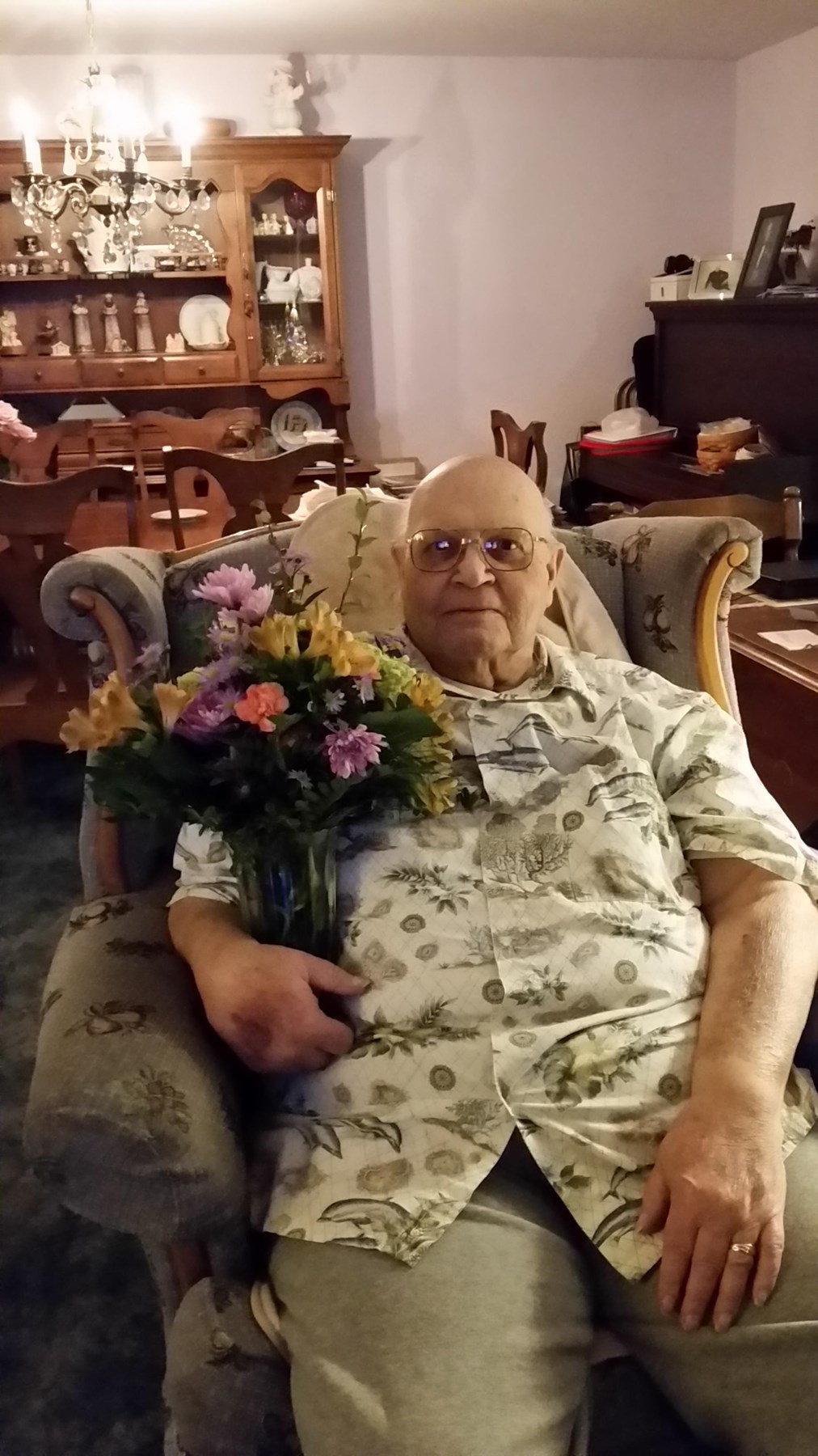 Avis de décès de James S. Hawkins