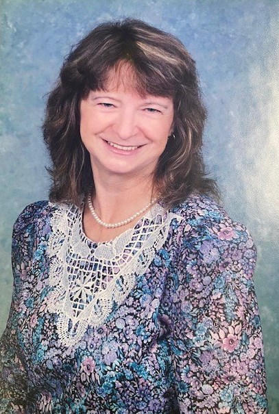 Obituario de Mrs. Louise H Queen