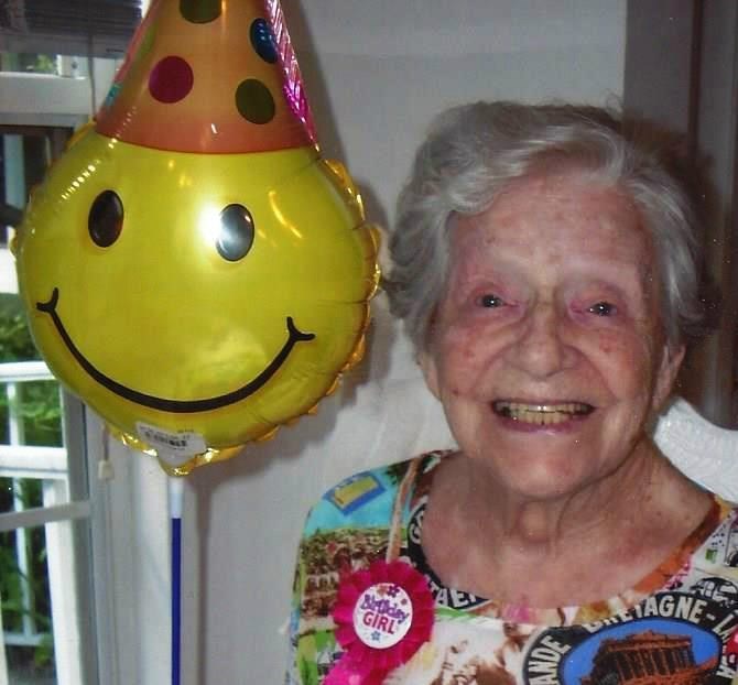 Obituary of Margaret V. Carmichael