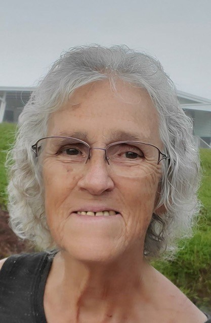 Obituary of Gloria Bates