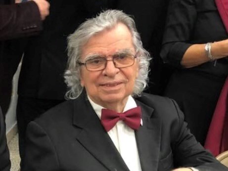 Obituary of Andreas Modenos