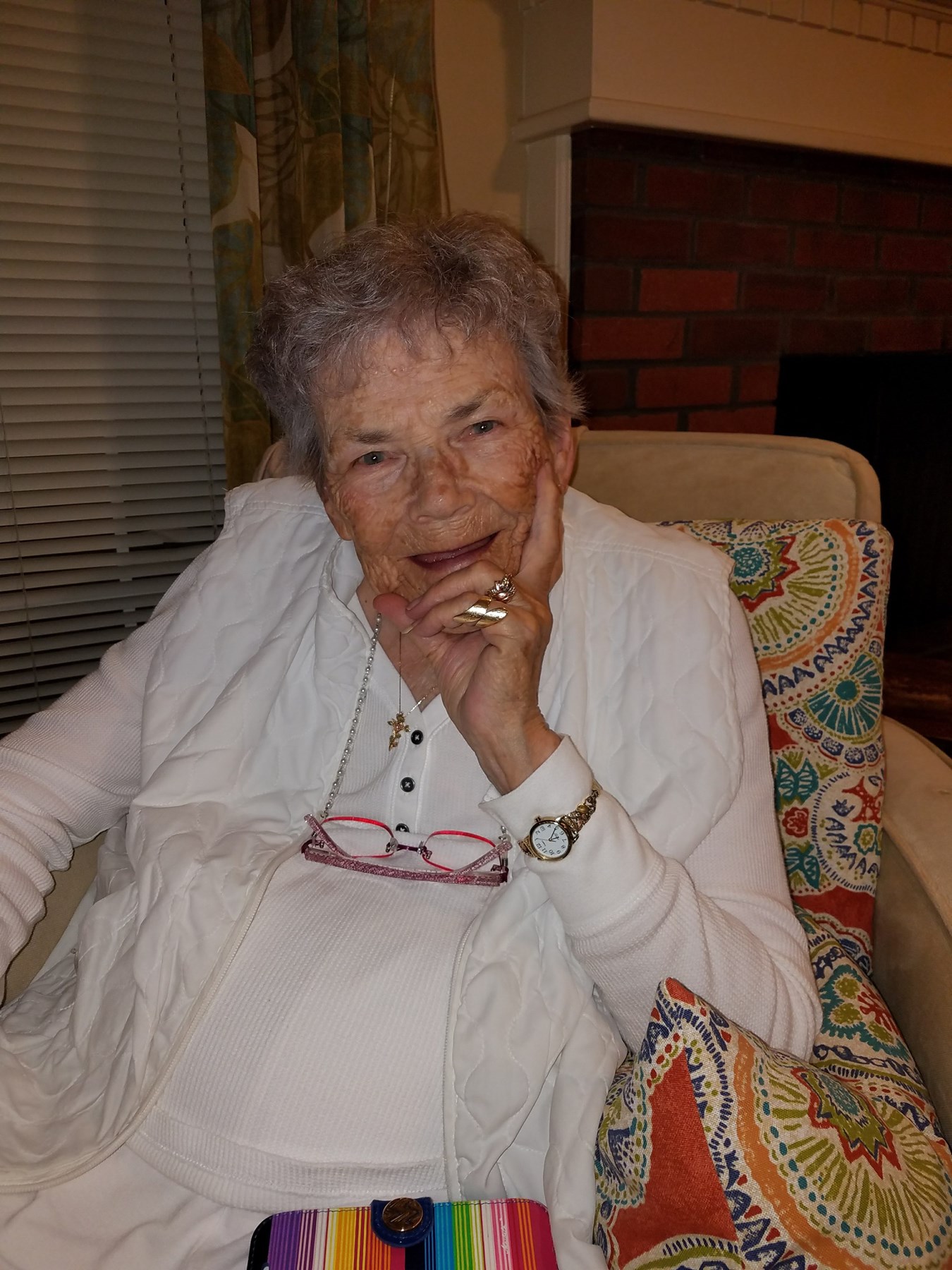 Obituary of Darlene Elaine Cecelia Rezentes