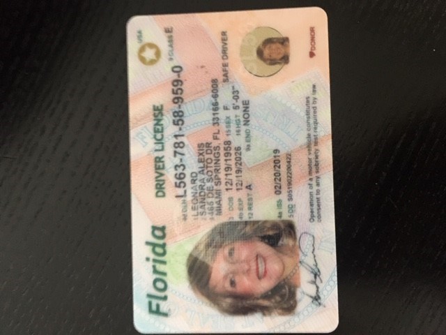 Obituary of Sandra Leonard