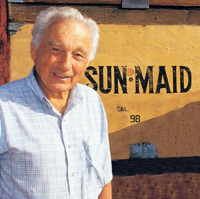 Obituary of Mr. Earl R. Rocca