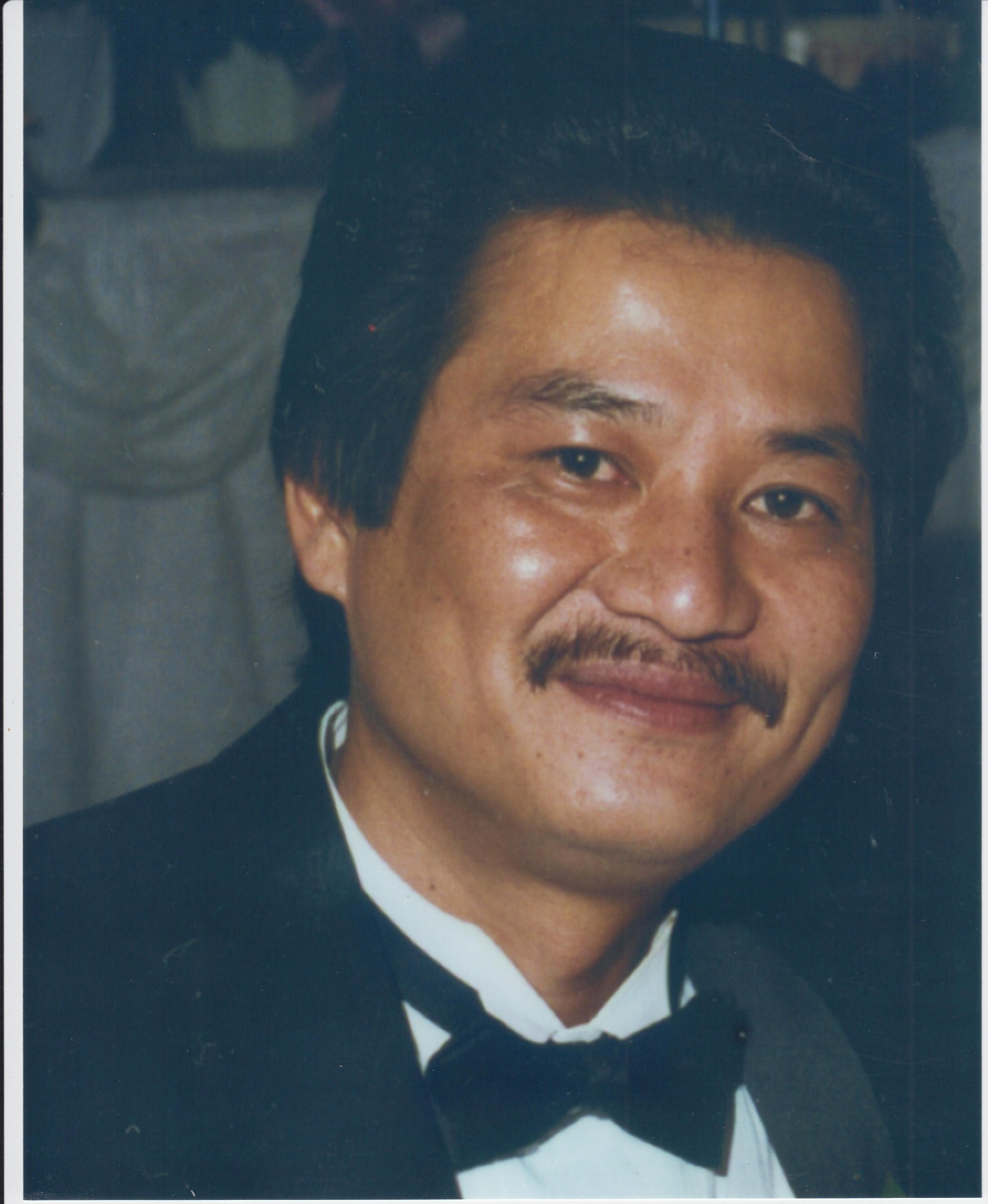 Obituary of Phuc Hoang