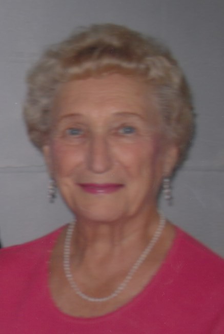 Obituary of Peggy J Walker