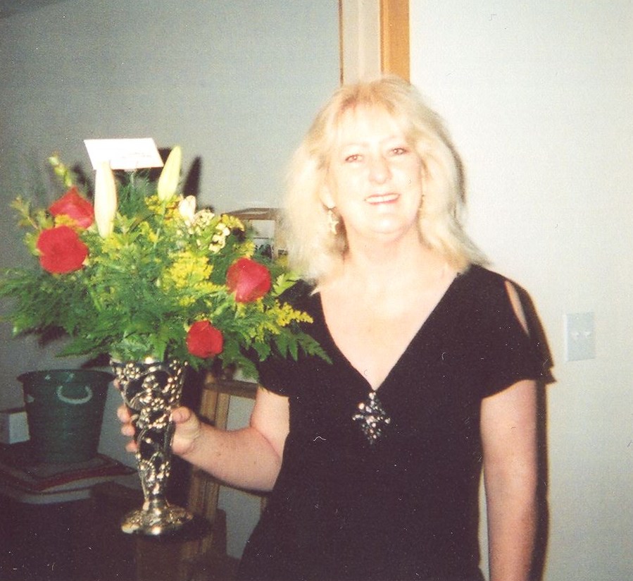 Obituary of Shirley Kay Folkner