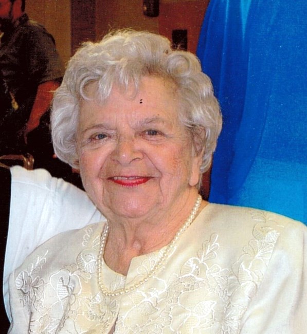 Obituary of Irmgard E. "Yummy" Link Miller