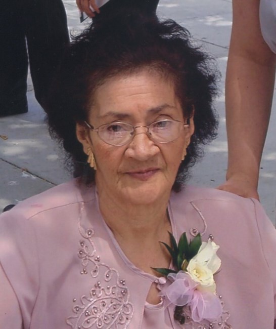 Obituary of Isabel Amador