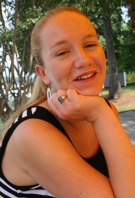 Obituario de Cameron Brooke Bolick