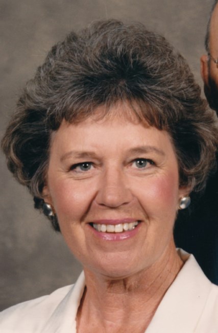 Obituary of Caroma Lee Leach