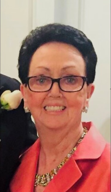 Obituary of Veronica Carlson