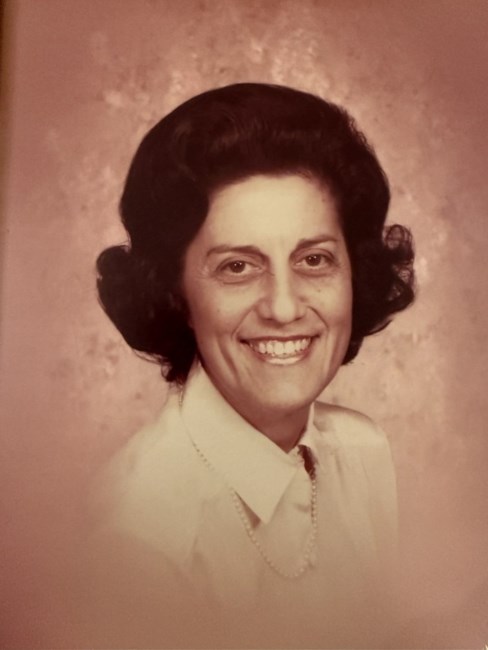 Obituary of Jeannette O. Cratem