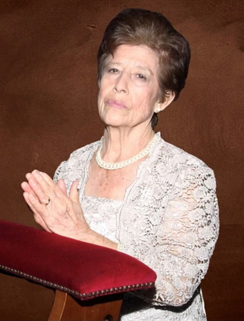 Obituary of Ana Llamas Sanchez