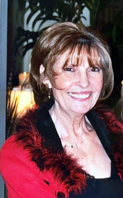 Obituary of Maria Chris Klentos