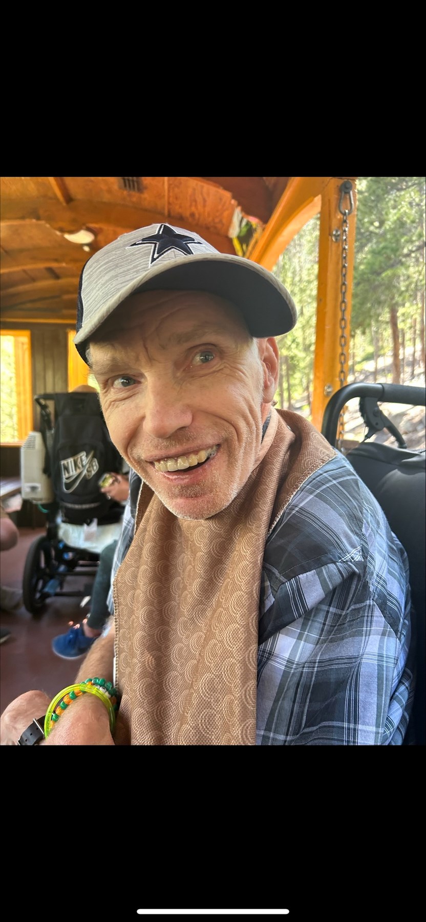 Obituary of Shannon Mathew Leedy