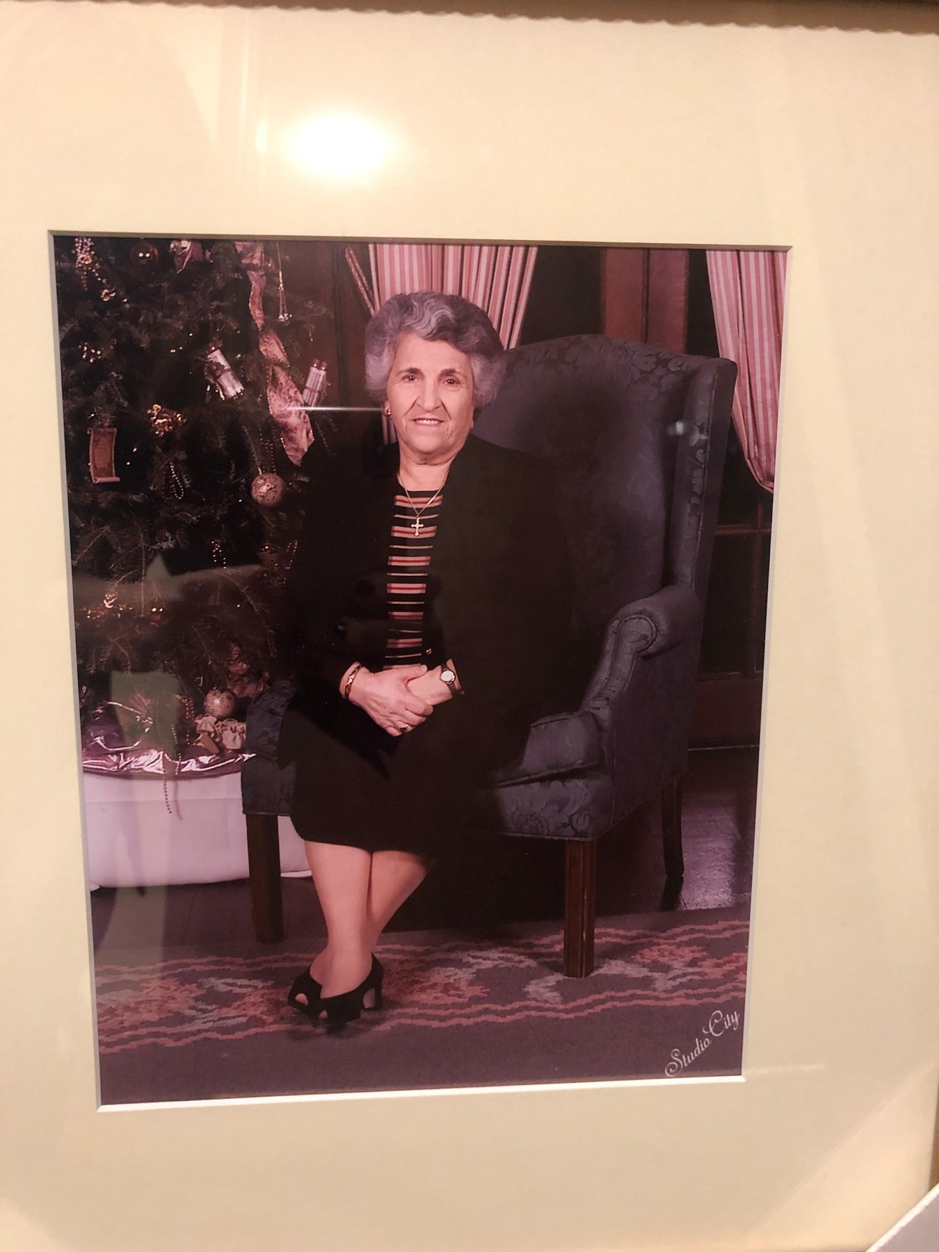Obituary of Elen Bishara Farmand
