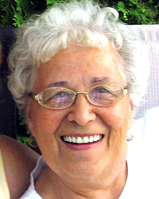 Avis de décès de Mme Gisèle Lanctôt Brousseau