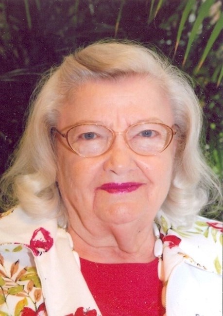 Obituary of Joyce J Bausser