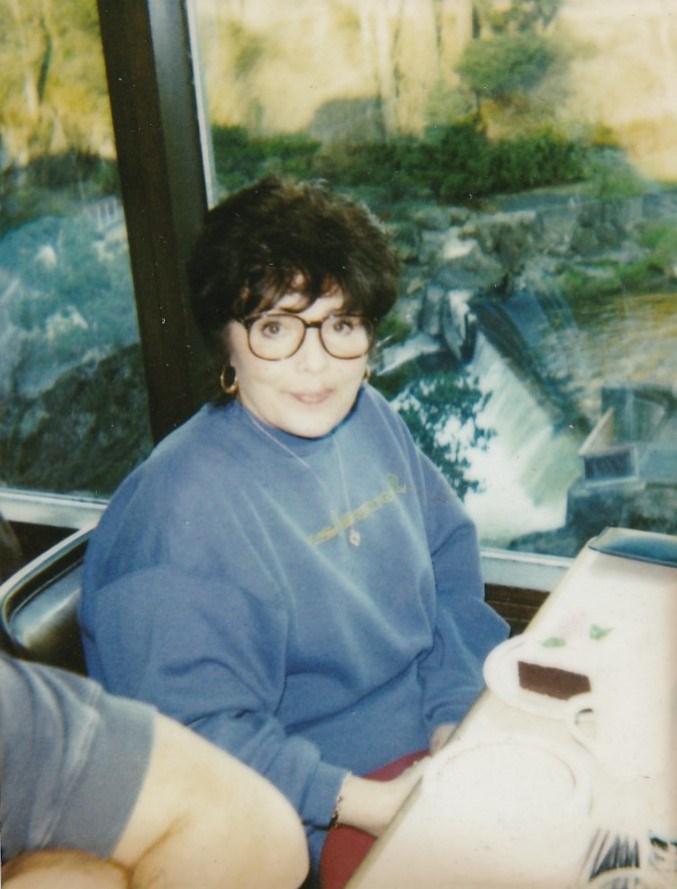 Obituary of Joan D. Lyon