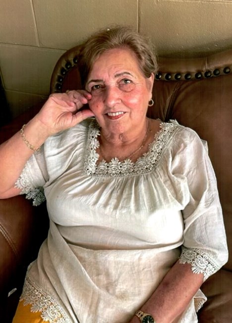 Obituary of Zenaida Perez Anias