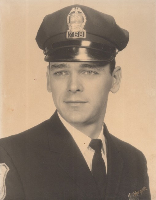Obituary of Ralph Frederick Muench